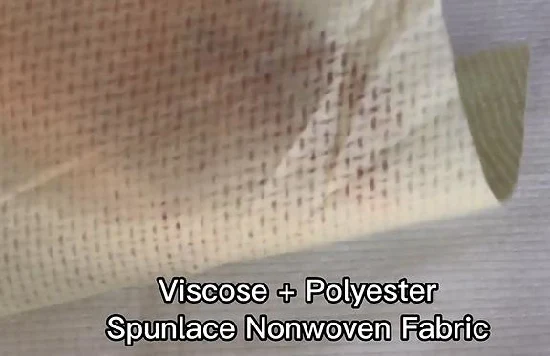 Maßgeschneiderte, einfach geprägte Spunlace-Vliesstoffrolle für Haustiere und Viskose, Spunlace-Vliesstoff aus Viskose und Polyester in Rollen für Badetücher/Feuchttücher